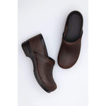 Dansko DANSKO Men's Professional Brown Oiled Leather Clogs