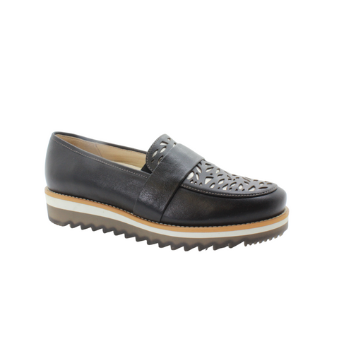 DROMEDARIS Sample Sale - Group A - Low Heel