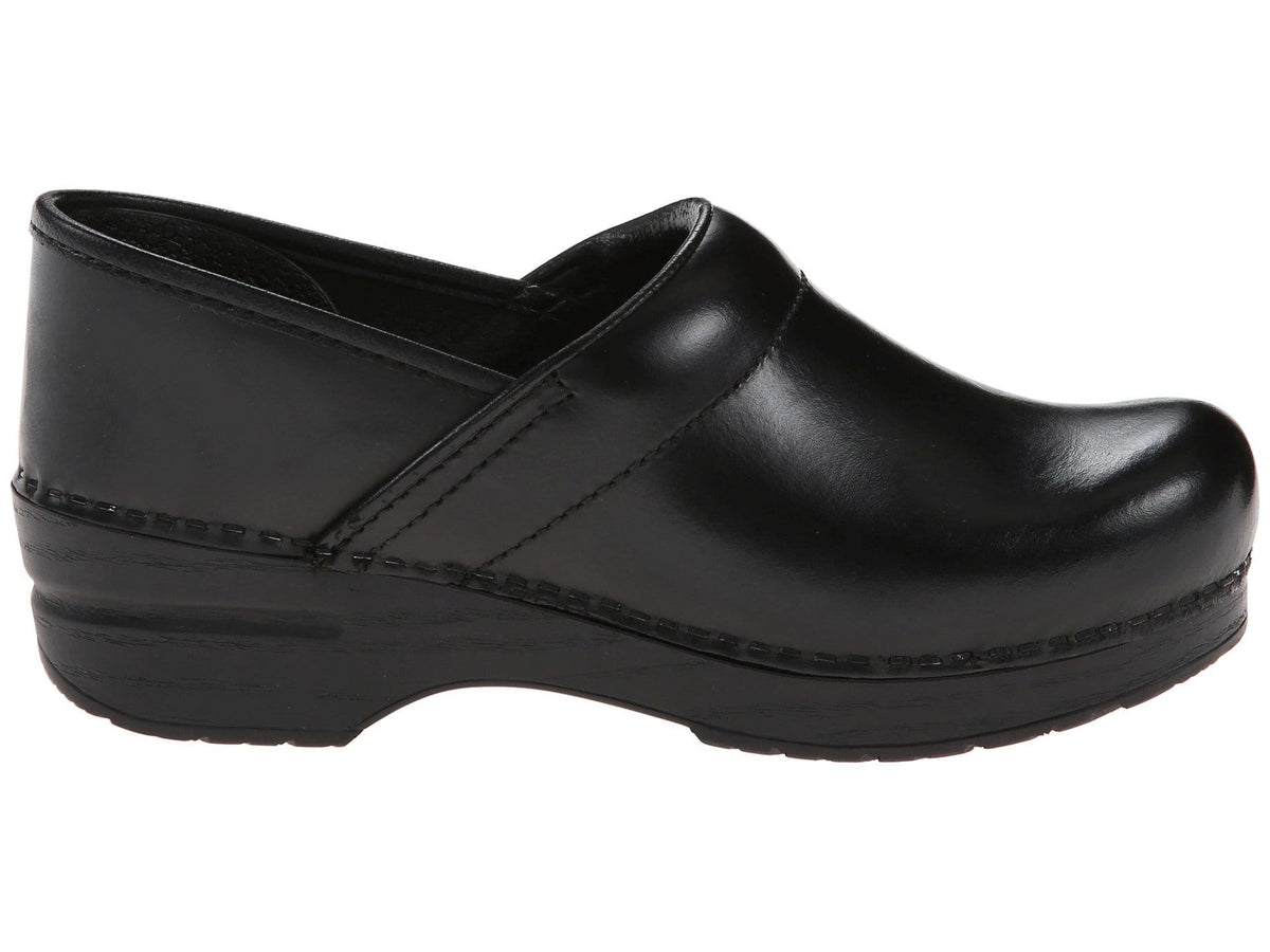 Dansko 806020202-44 DANSKO Men's Professional Black Cabrio Leather Clogs Black / EU-44