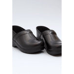 Dansko DANSKO WIDE Professional Black Cabrio Leather Clogs